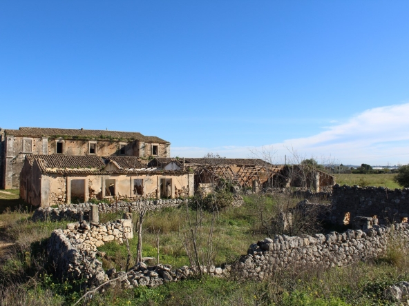 IA0259-3 MASSERIA VENDITA SIRACUSA
