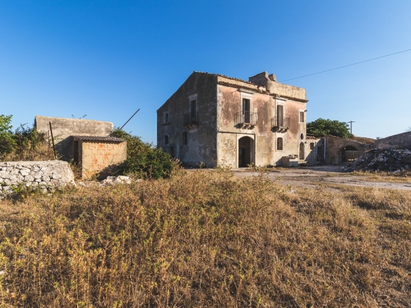 IA0424-10 VILLA VENDITA SIRACUSA (Copia)