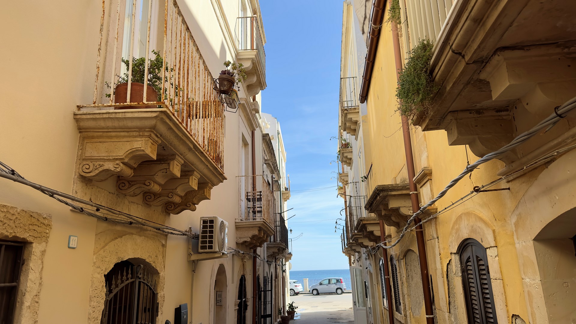 quadrilocale vista mare in vendita in ortigia