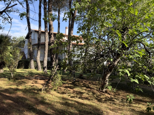 villa panoramica con terreno vendita cugni noto sirascusa